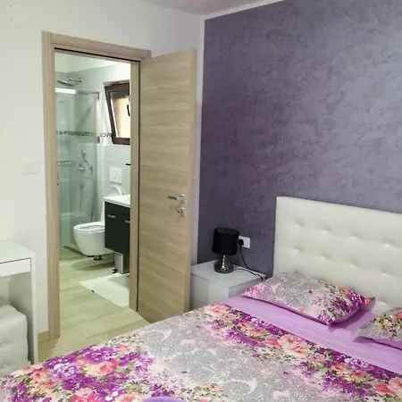 House Klaudio רוביני